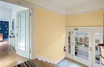 2706 Ashby Ave in Berkeley, CA - Building Photo - Building Photo