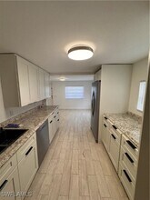 15344 Wall Dr in Ft. Myers, FL - Building Photo - Building Photo