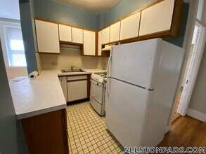1254 Commonwealth Ave in Boston, MA - Building Photo - Building Photo