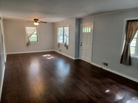 1303 Skyline Dr - 6