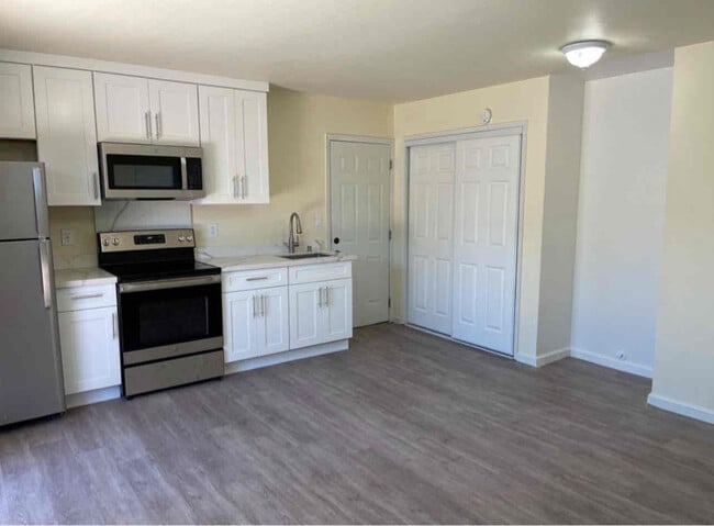 986 Pope Way in Hayward, CA - Building Photo - Building Photo