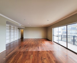 2929 Buffalo Speedway in Houston, TX - Foto de edificio - Building Photo