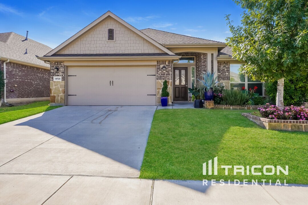 14728 Rocky Face Ln in Haslet, TX - Building Photo