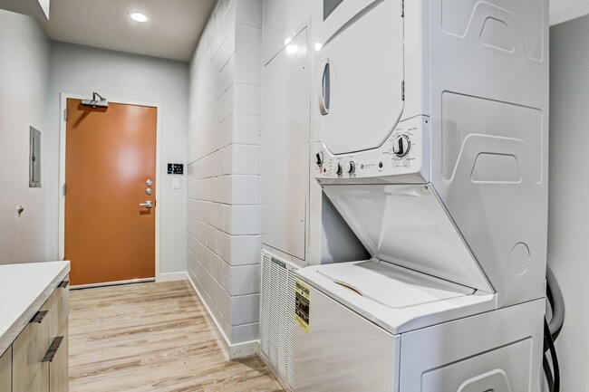 3113 St Charles St in Houston, TX - Building Photo - Building Photo