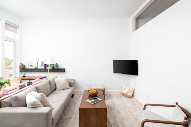 property at 550 W Juneau Ave