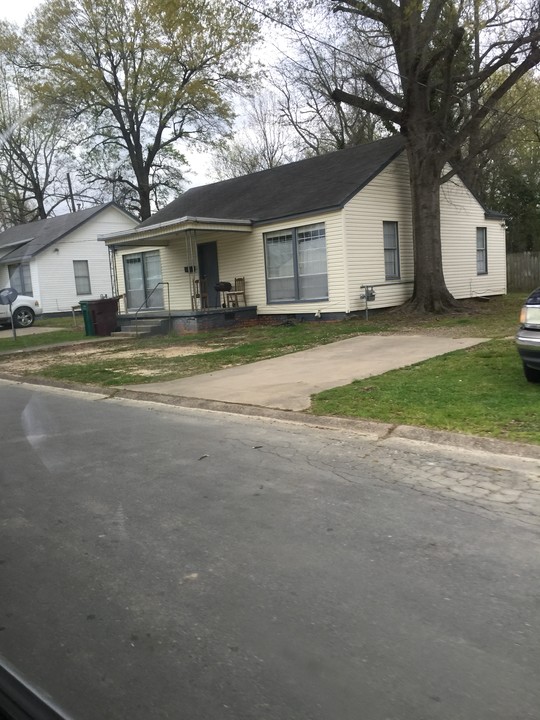 Chestnut Street Housing Development in Pine Bluff, AR - Building Photo