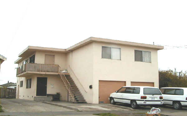 3920-3924 Ohio Ave in Richmond, CA - Foto de edificio - Building Photo