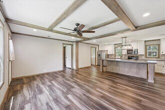 13585 Mesa Dr in Hamshire, TX - Building Photo - Building Photo
