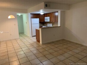 8630 NW 5th Terrace-Unit -16-108 in Miami, FL - Building Photo - Building Photo