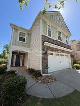 5555 Falls Landing Dr in Cumming, GA - Building Photo - Building Photo