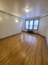 836 N Massasoit Ave-Unit -2A in Chicago, IL - Building Photo - Building Photo