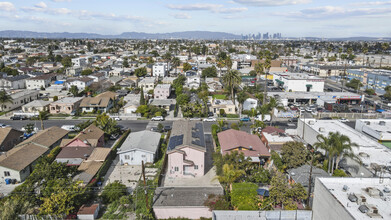 524-526 W 85th St in Los Angeles, CA - Building Photo - Building Photo