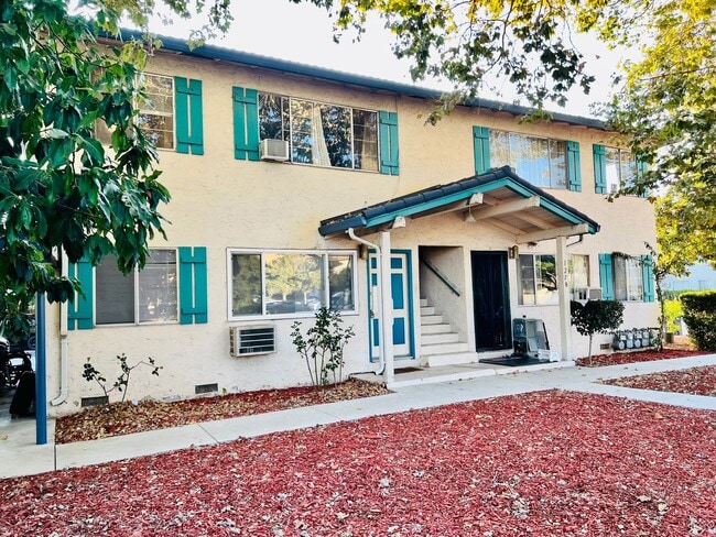 property at 1278 Calle Oriente
