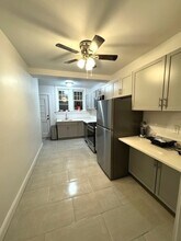 1070 W Thorndale Ave in Chicago, IL - Building Photo - Building Photo
