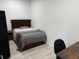 175 Bella Dr in Davenport, FL - Building Photo