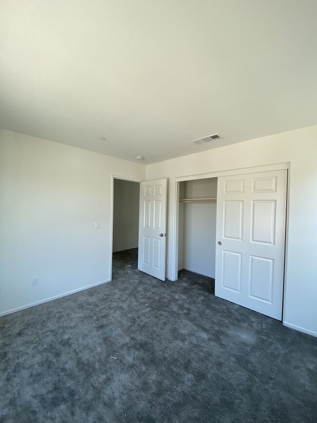 2179 David Zamora Ln in Colton, CA - Building Photo - Building Photo