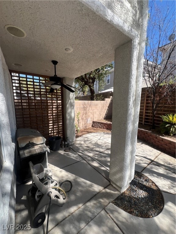 2419 Inspired Ct in Henderson, NV - Foto de edificio - Building Photo