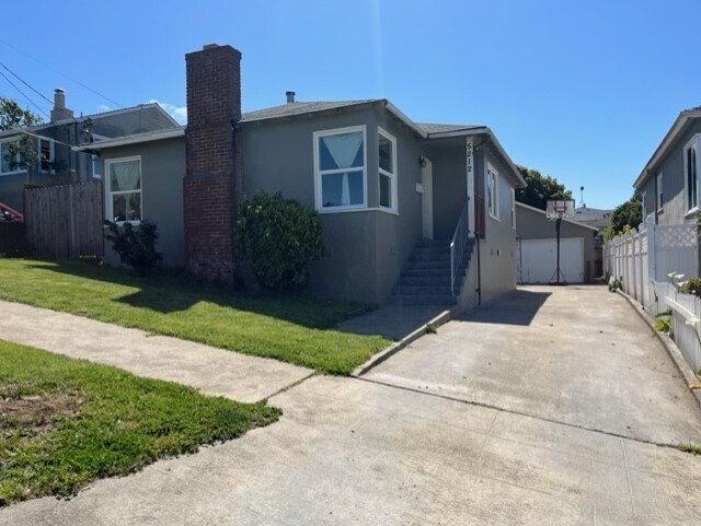 5212 Sierra Ave in Richmond, CA - Building Photo