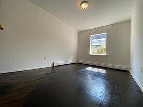 294 Tompkins Ave in Brooklyn, NY - Building Photo - Building Photo