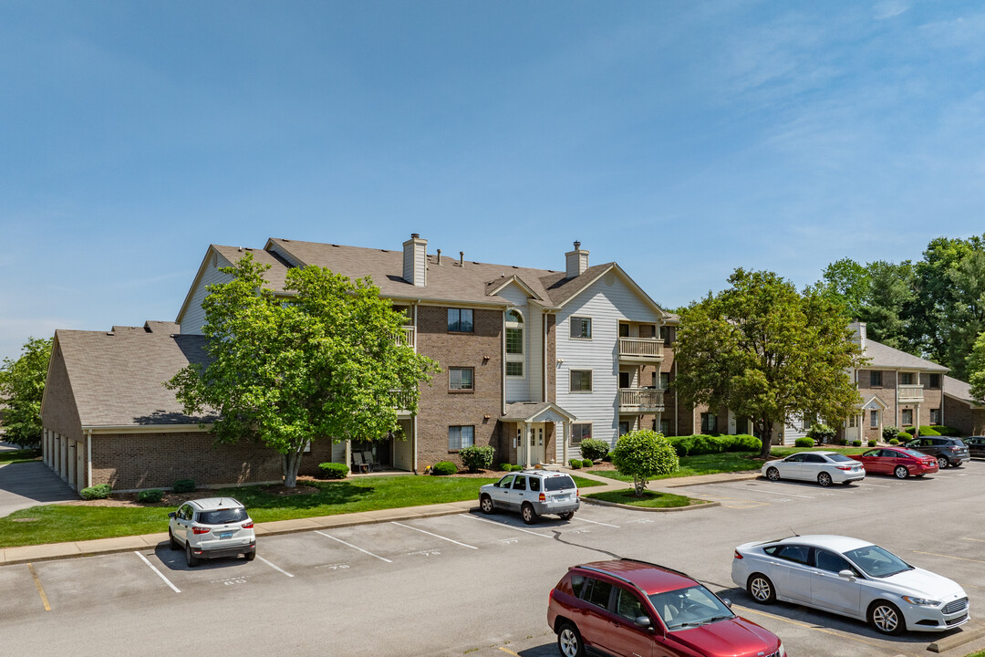 Windsor Gate Condominiums in Louisville, KY - Foto de edificio