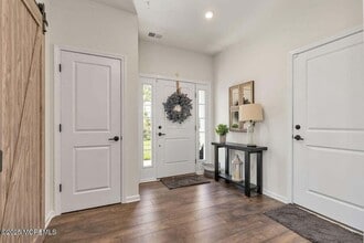 1705 Evans Ln in Middletown, NJ - Building Photo - Building Photo