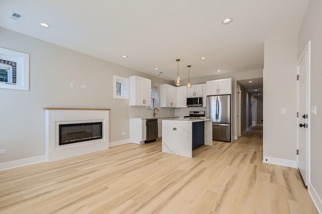 4908 N Rockwell St in Chicago, IL - Building Photo - Building Photo