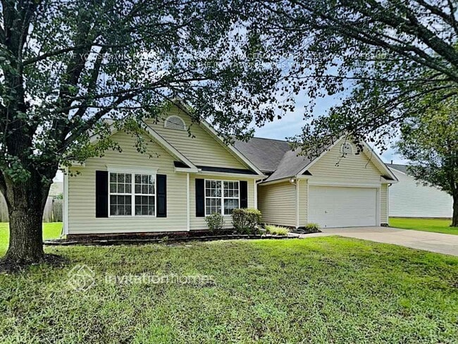 property at 3012 Trellis Ln