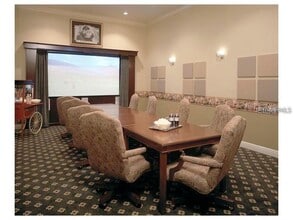 10205 Courtney Palms Blvd in Tampa, FL - Building Photo - Building Photo