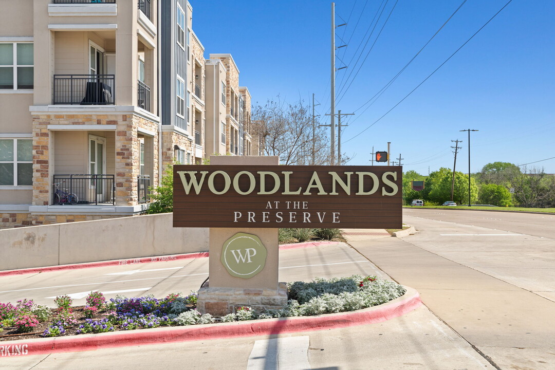 Woodlands at the Preserve in Garland, TX - Building Photo