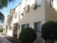 6712 Marbrisa Ave in Huntington Park, CA - Foto de edificio - Building Photo