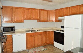 357 N 700 E in Provo, UT - Building Photo - Building Photo