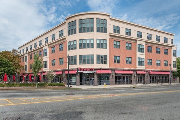 33 New Derby St, Unit 2 in Salem, MA - Foto de edificio