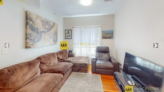 16 Carpenter St, Unit 2 in Boston, MA - Building Photo
