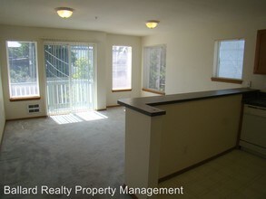 1550 NW 51st St in Seattle, WA - Foto de edificio - Building Photo