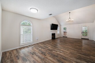 1167 Landsdowne Dr in Charleston, SC - Foto de edificio - Building Photo