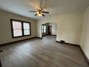 95 Ahrens St in Mount Clemens, MI - Building Photo - Building Photo