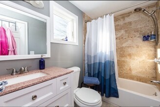 196 Spring St in Medford, MA - Building Photo - Building Photo