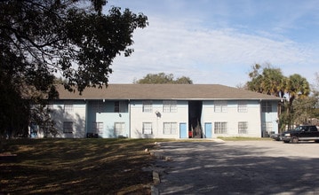 Morgan Woods Apartments in Plant City, FL - Foto de edificio - Building Photo