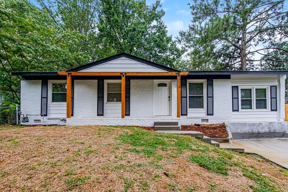 3213 Burntwood Cir in Raleigh, NC - Building Photo