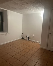 11727 Veirs Mill Rd in Silver Spring, MD - Foto de edificio - Building Photo