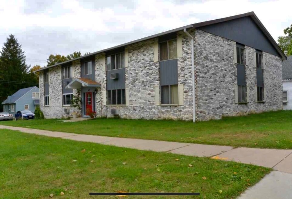 Village Glen Apartments Wisconsin Dells, WI Apartments For Rent