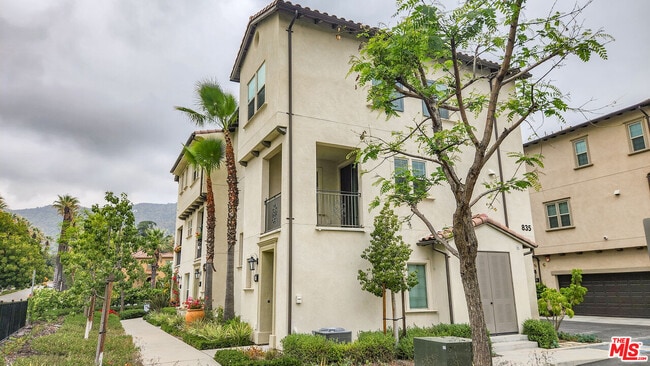 property at 835 Orchid Way