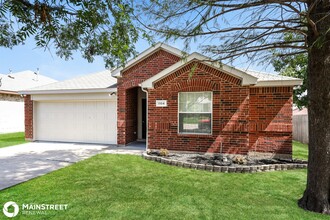 1104 Cumberland Dr in Forney, TX - Building Photo - Building Photo