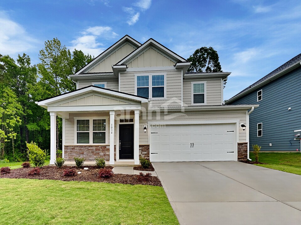 1014 Noah Ct in Charlotte, NC - Foto de edificio