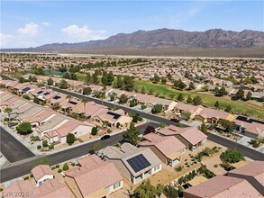 7464 Chipping Sparrow St in North Las Vegas, NV - Building Photo - Building Photo