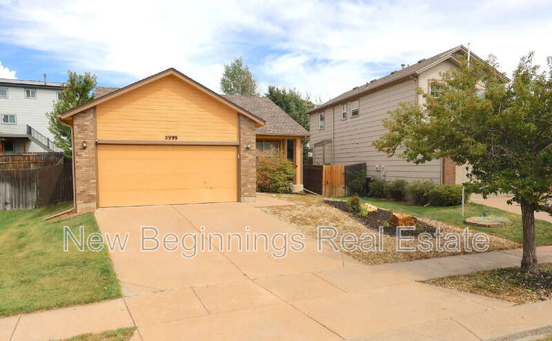 5999 Pioneer Mesa Dr in Colorado Springs, CO - Building Photo