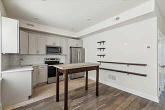 4015 Baring St in Philadelphia, PA - Foto de edificio - Building Photo