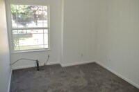 2128 Kennedy Ct photo'