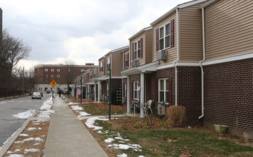 Poughkeepsie Village in Poughkeepsie, NY - Building Photo - Building Photo