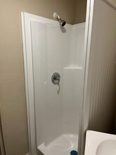 242 E High St in Manchester, NH - Building Photo - Building Photo